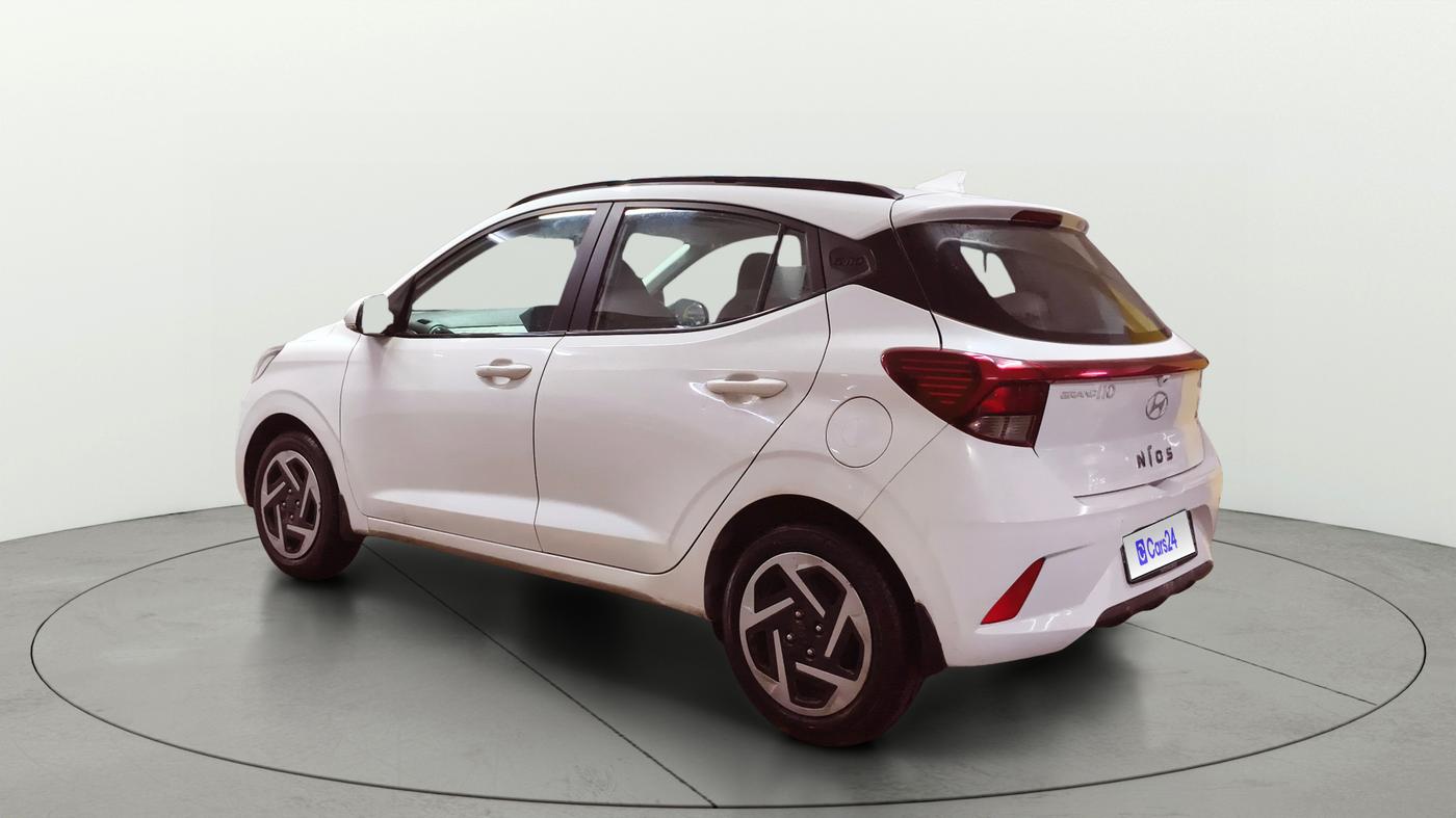 2023 Hyundai GRAND I10 NIOS SPORTZ AMT 1.2 KAPPA VTVT, Petrol, Automatic, 18,951 km, Left Back Diagonal