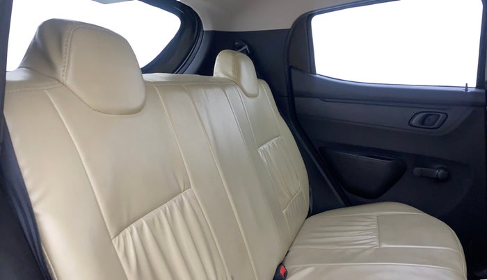 2017 Renault Kwid RXT 1.0 AMT (O), Petrol, Automatic, 13,156 km, Right Side Rear Door Cabin