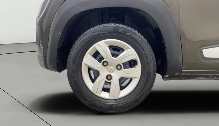 2017 Renault Kwid RXT 1.0, Petrol, Manual, 29,049 km, Left Front Wheel