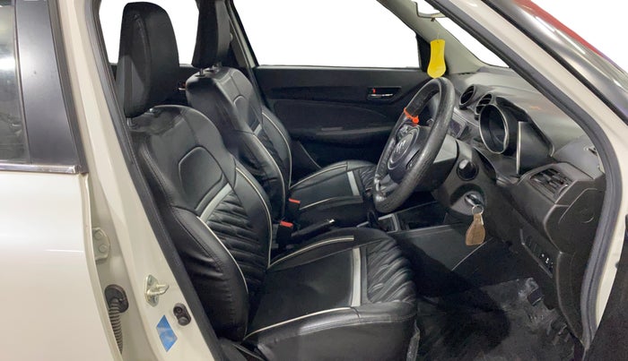 2023 Maruti Swift VXI, Petrol, Manual, 17,221 km, Right Side Front Door Cabin