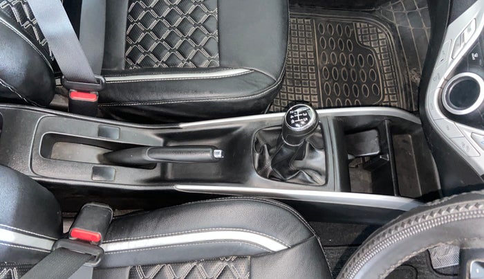 2018 Maruti Baleno DELTA PETROL 1.2, Petrol, Manual, 74,297 km, Gear Lever