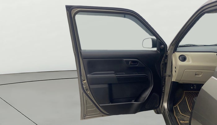 2021 Maruti New Wagon-R LXI CNG 1.0, CNG, Manual, 61,622 km, LHS Front Door