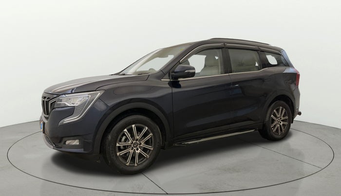 2023 Mahindra XUV700 AX 7 LUXURY P AT 7 STR, Petrol, Automatic, 14,877 km, Left Front Diagonal