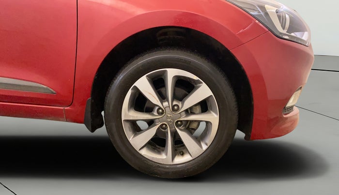 2016 Hyundai Elite i20 ASTA 1.2 (O), Petrol, Manual, 29,454 km, Right Front Wheel