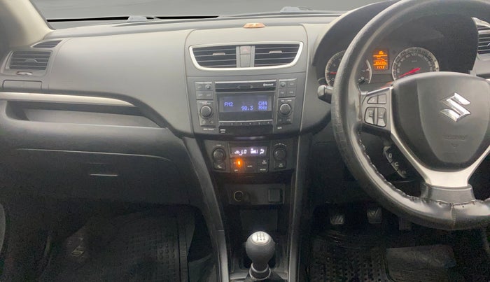 2016 Maruti Swift ZXI, Petrol, Manual, 1,05,195 km, Air Conditioner