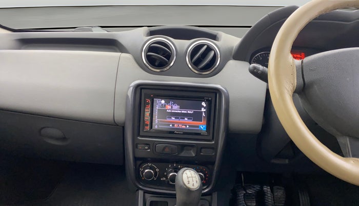 2014 Renault Duster RXE PETROL, Petrol, Manual, 57,039 km, Air Conditioner