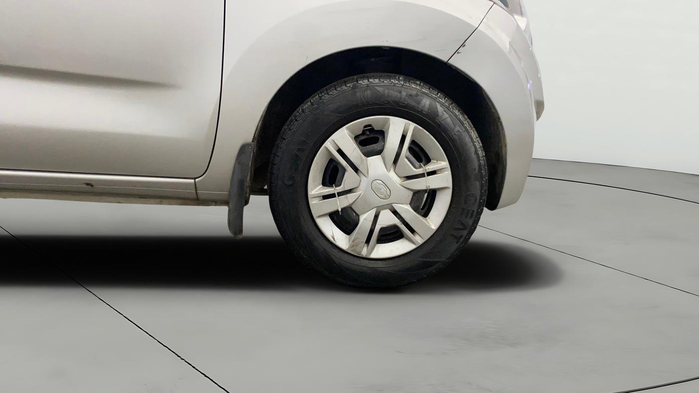 2017 Datsun Go A, Petrol, Manual, 32,763 km, Right Front Wheel