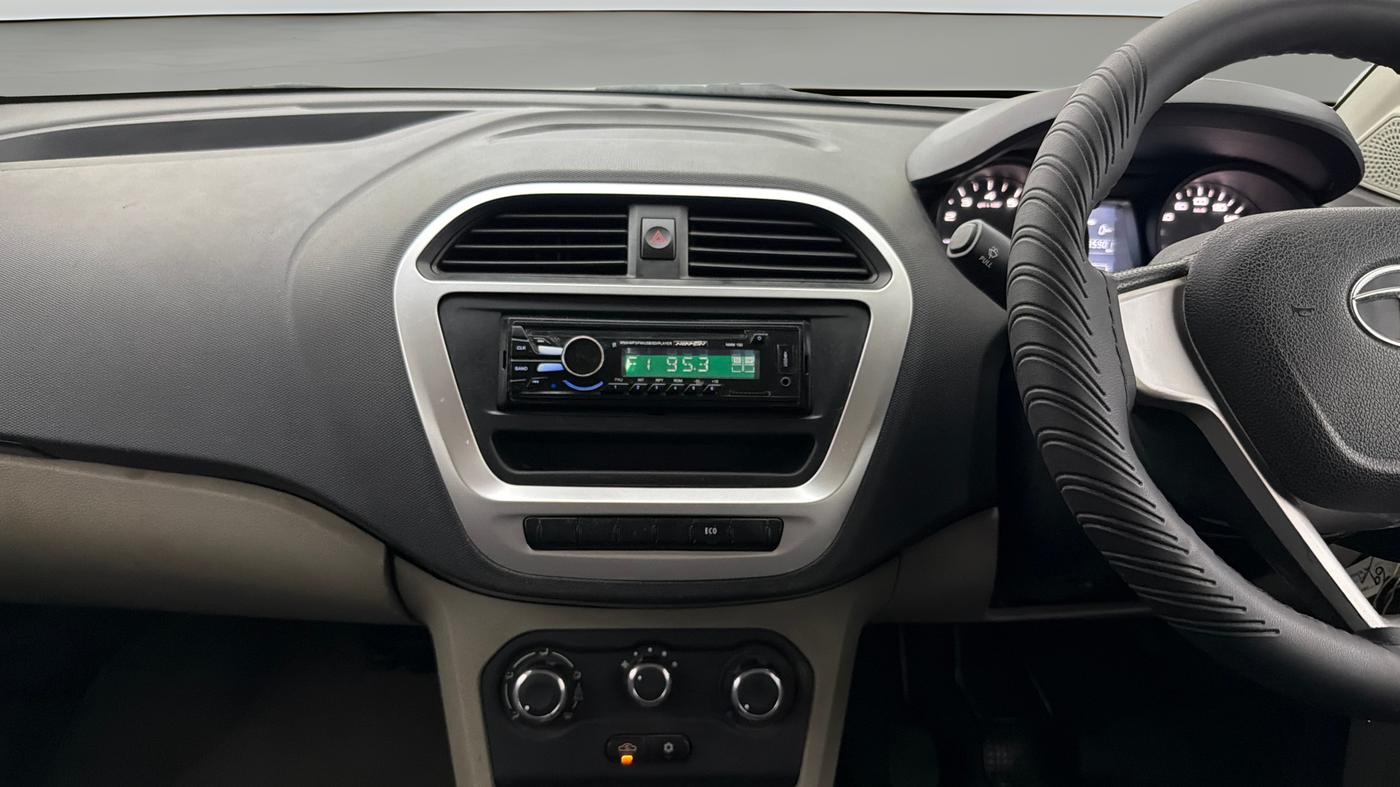2016 Tata Tiago XM PETROL, Petrol, Manual, 95,901 km, Air Conditioner