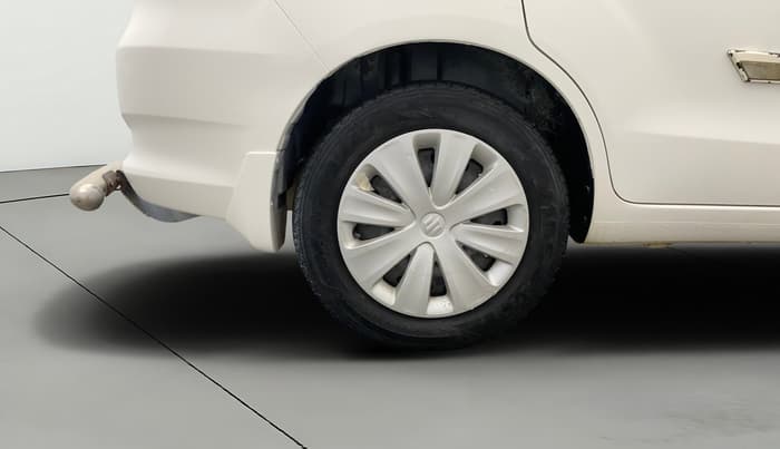 2017 Maruti Ertiga VXI, Petrol, Manual, 51,834 km, Right Rear Wheel