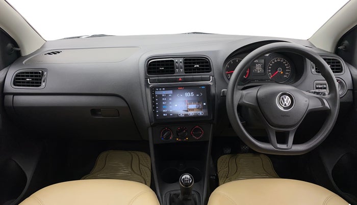 2018 Volkswagen Ameo TRENDLINE 1.0L, Petrol, Manual, 42,312 km, Dashboard