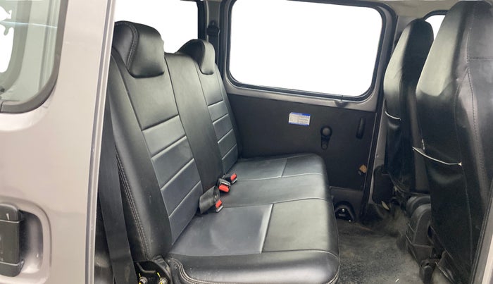 2024 Maruti Eeco 5 STR AC, Petrol, Manual, 35,452 km, Right Side Rear Door Cabin