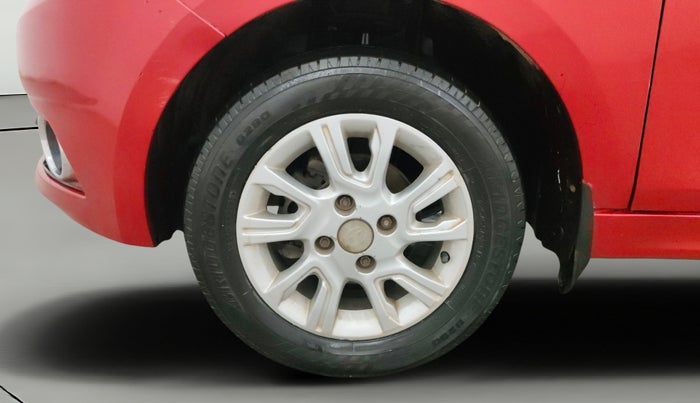 2016 Tata Tiago XZ PETROL, Petrol, Manual, 93,951 km, Left Front Wheel