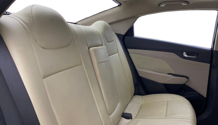 2021 Hyundai Verna SX 1.5 VTVT IVT, Petrol, Automatic, 35,989 km, Right Side Rear Door Cabin