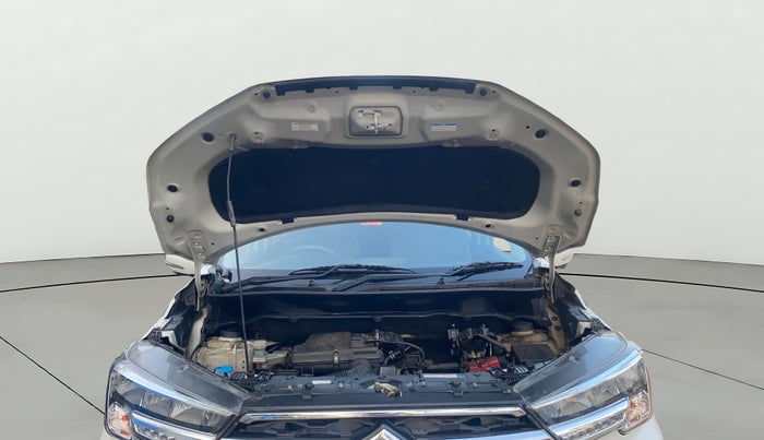 2023 Maruti XL6 ALPHA MT, Petrol, Manual, 23,892 km, Open Bonet