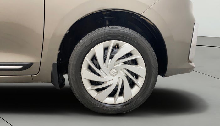 2021 Maruti Ertiga VXI AT SHVS, Petrol, Automatic, 53,981 km, Right Front Wheel