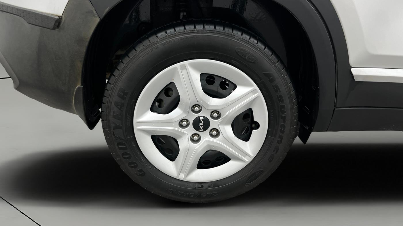2022 KIA SELTOS HTK 1.5 PETROL, Petrol, Manual, 33,872 km, Right Rear Wheel