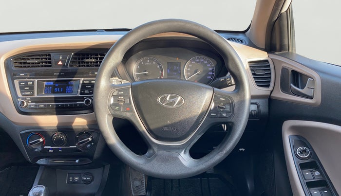2016 Hyundai Elite i20 MAGNA 1.2, Petrol, Manual, 58,253 km, Steering Wheel Close Up