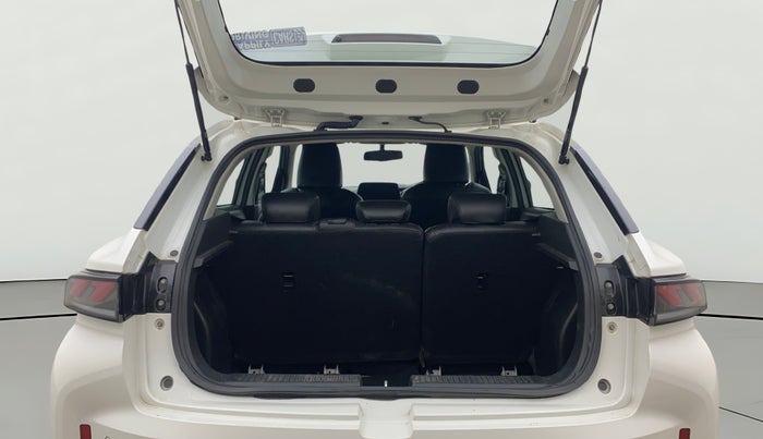 2023 Maruti FRONX ALPHA 1.0L TURBO 6 AT, Petrol, Automatic, 60,385 km, Boot Open Zoomed View