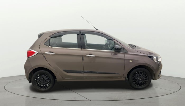 2016 Tata Tiago XT DIESEL, Diesel, Manual, 69,684 km, Right Side View