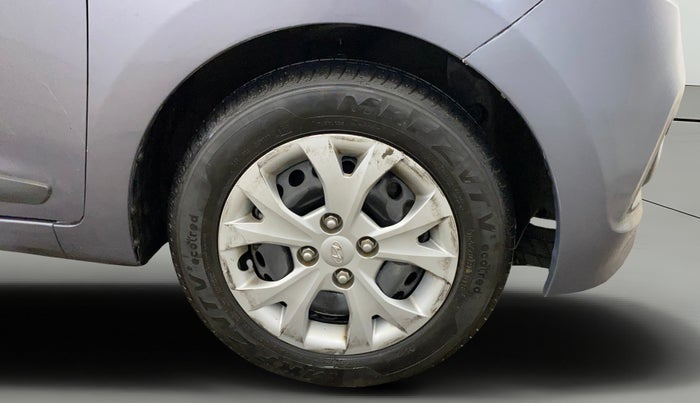 2015 Hyundai Grand i10 SPORTZ 1.2 KAPPA VTVT, Petrol, Manual, 33,549 km, Right Front Wheel