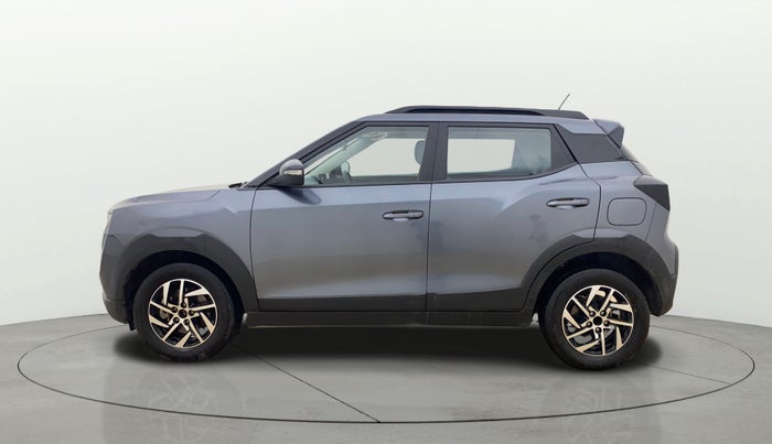2024 Mahindra XUV 3XO AX5 1.2 L TCMPFi, Petrol, Manual, 27,203 km, Left Side