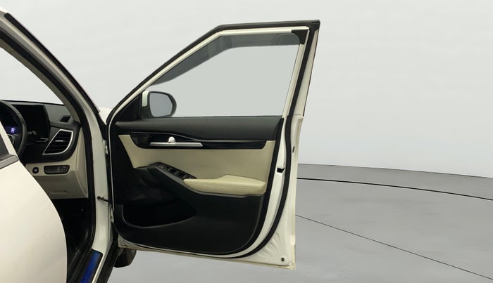 2020 KIA SELTOS HTX 1.5 PETROL, Petrol, Manual, 66,288 km, RHS Front Door