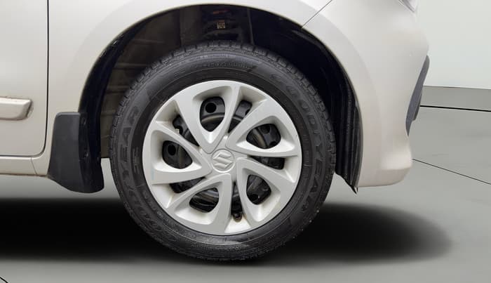 2022 Maruti Celerio VXI CNG, CNG, Manual, 67,906 km, Right Front Wheel