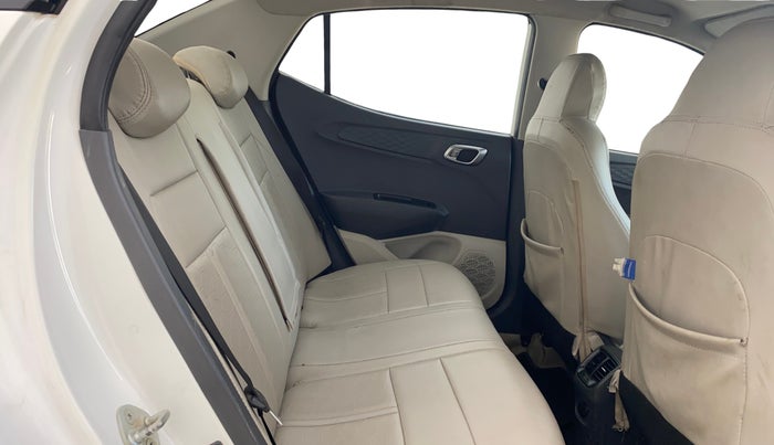 2022 Hyundai AURA SX 1.2 CNG, CNG, Manual, 1,22,124 km, Right Side Rear Door Cabin