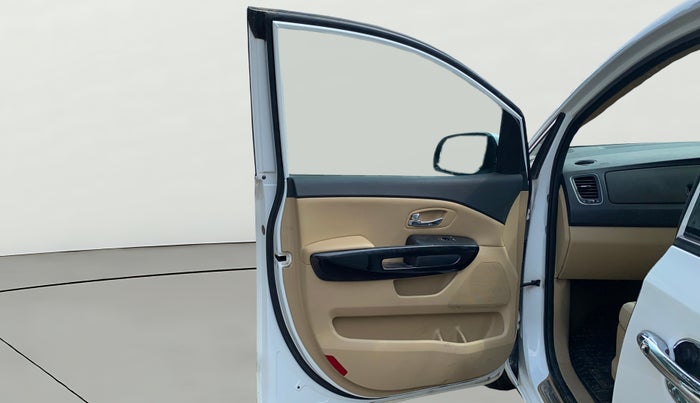 2020 KIA CARNIVAL PRESTIGE 2.2 7 STR, Diesel, Automatic, 86,873 km, LHS Front Door