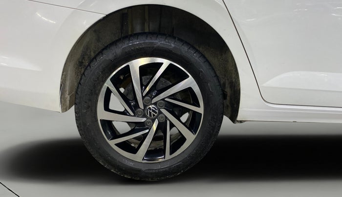 2023 Volkswagen VIRTUS TOPLINE TSI 1.0 AT, Petrol, Automatic, 74,418 km, Right Rear Wheel