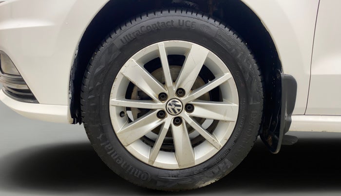 2016 Volkswagen Ameo HIGHLINE1.2L, Petrol, Manual, 1,49,299 km, Left Front Wheel