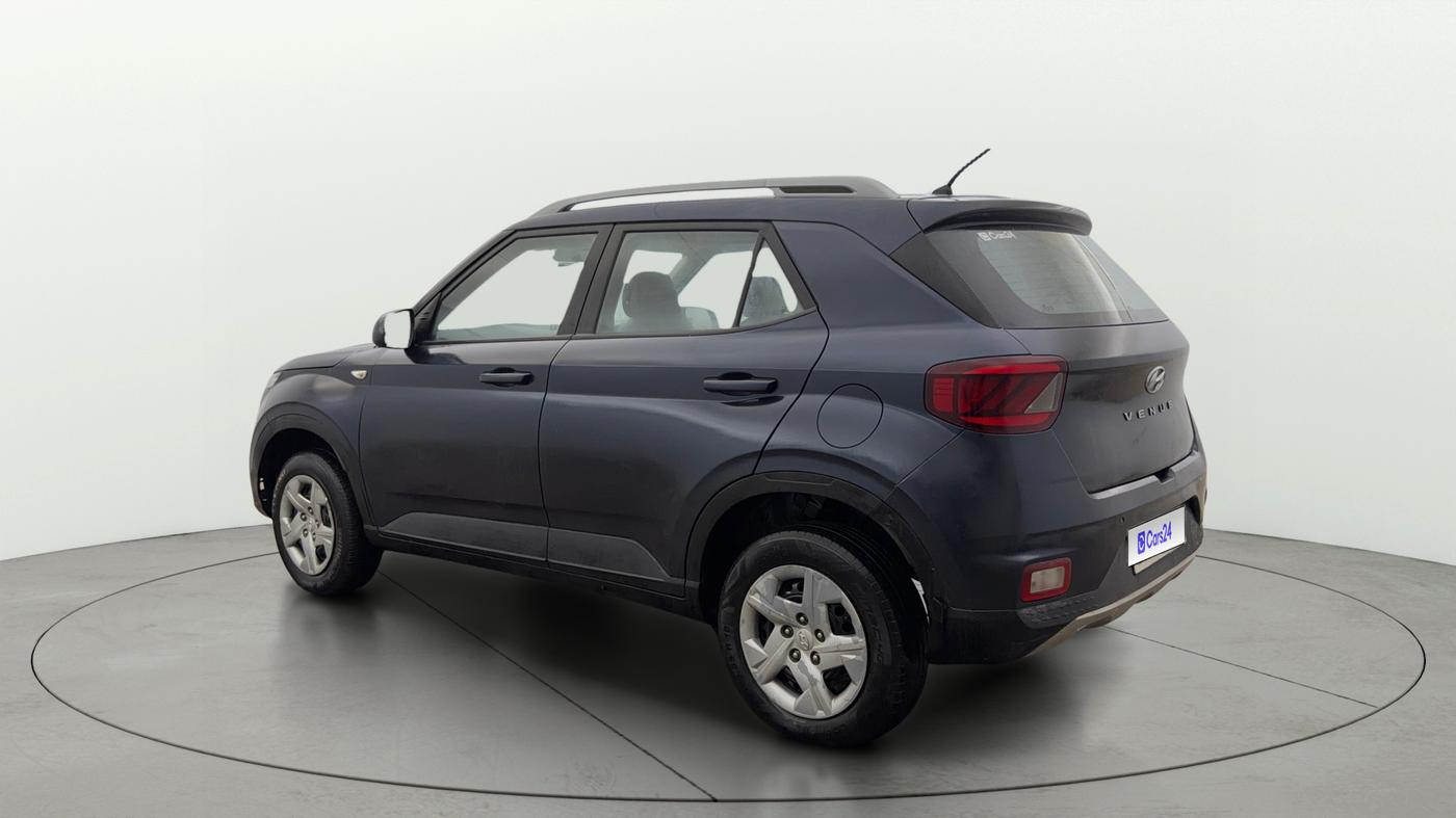 2022 Hyundai VENUE S 1.2, Petrol, Manual, 73,770 km, Left Back Diagonal