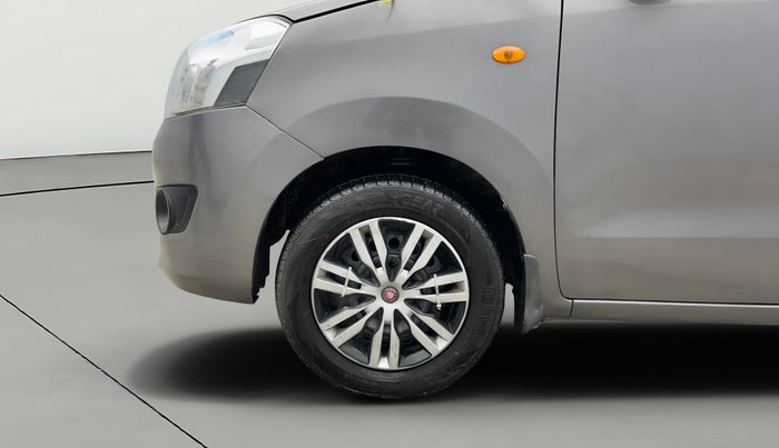 2017 Maruti Wagon R 1.0 VXI, Petrol, Manual, 73,694 km, Left Front Wheel