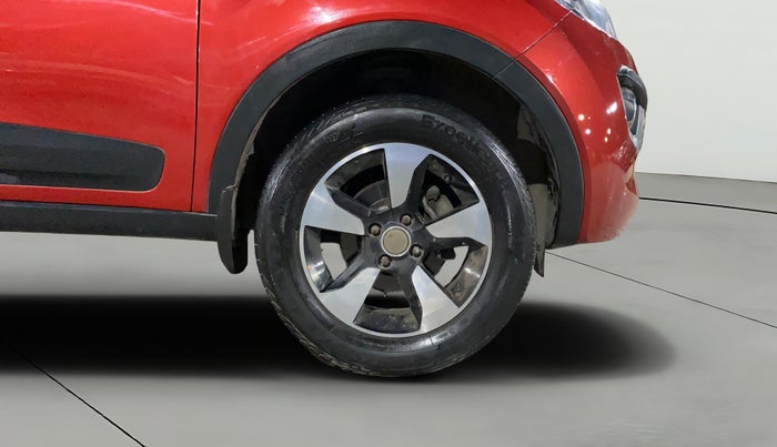 2019 Tata NEXON XZA PLUS PETROL, Petrol, Automatic, 31,891 km, Right Front Wheel