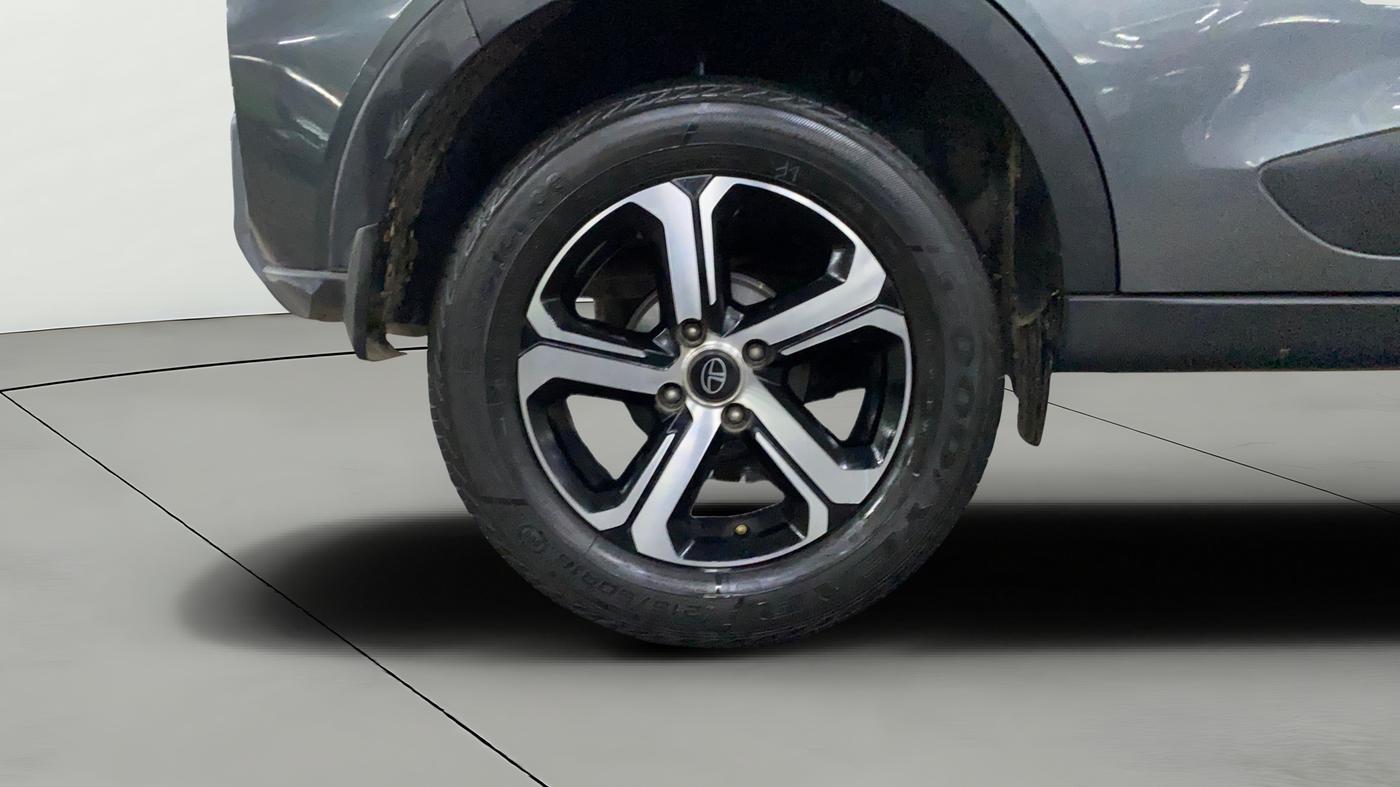 2021 Tata NEXON XZ PLUS (O) DIESEL, Diesel, Manual, 37,318 km, Right Rear Wheel