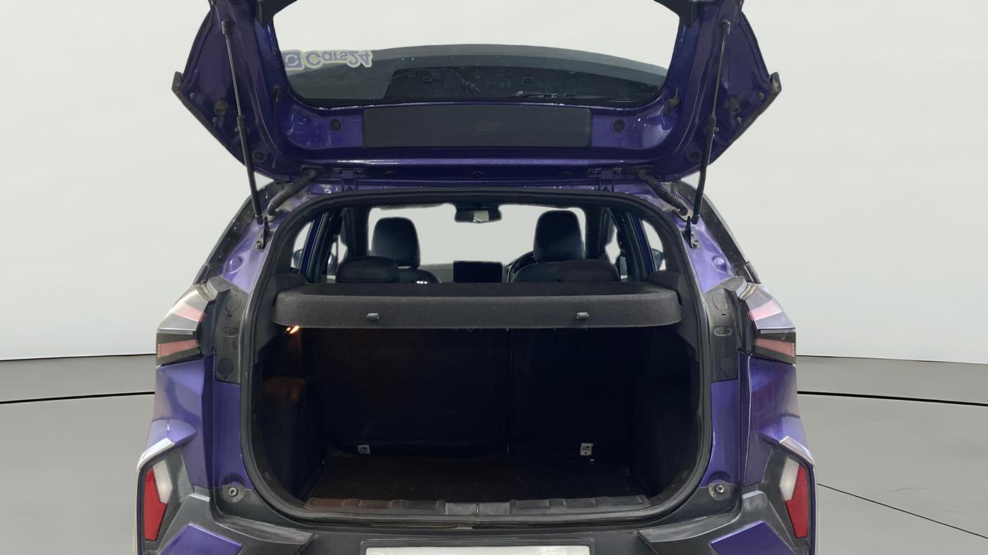 2023 Tata NEXON FEARLESS + SUNROOF DUAL TONE 1.2 PETROL, Petrol, Manual, 35,497 km, Boot Open Zoomed View