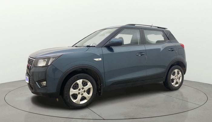 2023 Mahindra XUV300 W6 1.5 DIESEL AMT, Diesel, Automatic, 24,240 km, Left Front Diagonal