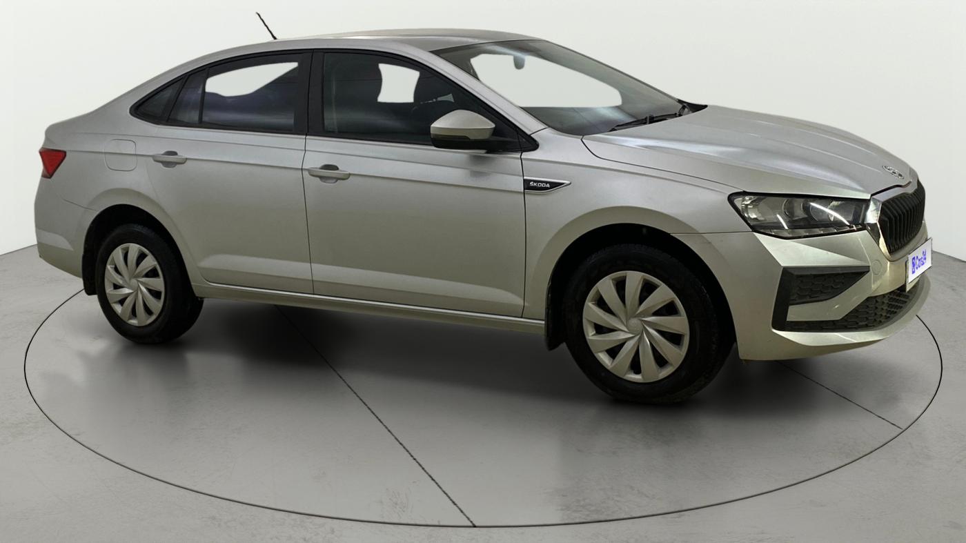 2022 Skoda SLAVIA ACTIVE 1.0L TSI MT, Petrol, Manual, 84,414 km, Right Front Diagonal