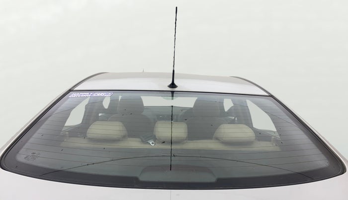 2013 Hyundai Verna FLUIDIC 1.6 VTVT SX, Petrol, Manual, 56,080 km, Rear Windshield