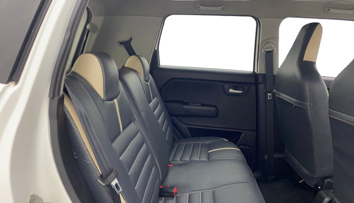 2022 Maruti New Wagon-R VXI 1.0 AMT, Petrol, Automatic, 52,328 km, Right Side Rear Door Cabin
