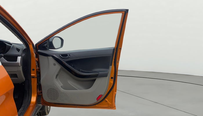 2019 Tata NEXON XMA PETROL, Petrol, Automatic, 53,755 km, RHS Front Door