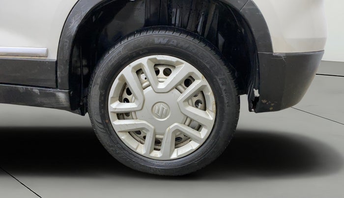 2021 Maruti Vitara Brezza LXI, Petrol, Manual, 79,363 km, Left Rear Wheel