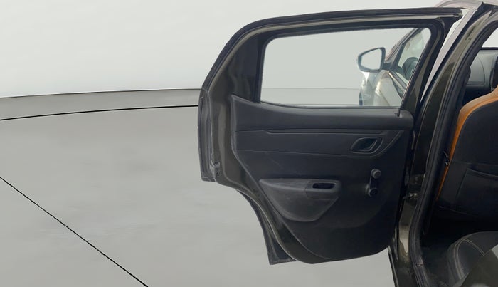 2017 Renault Kwid RXT 0.8, Petrol, Manual, 99,918 km, LHS Rear Door