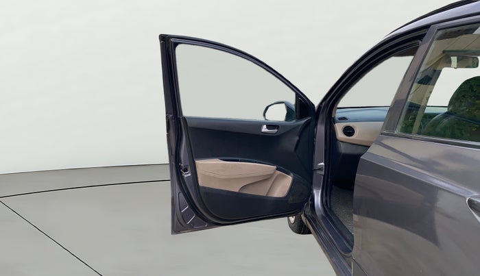 2017 Hyundai Grand i10 SPORTZ (O) 1.2 U2 CRDI, Diesel, Manual, 83,797 km, LHS Front Door