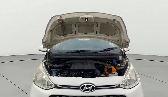 2017 Hyundai Grand i10 MAGNA 1.2 KAPPA VTVT, CNG, Manual, 65,305 km, Open Bonet