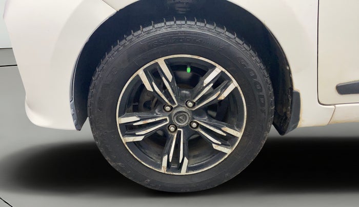 2018 Hyundai Grand i10 SPORTZ 1.2 KAPPA VTVT, Petrol, Manual, 67,896 km, Left Front Wheel