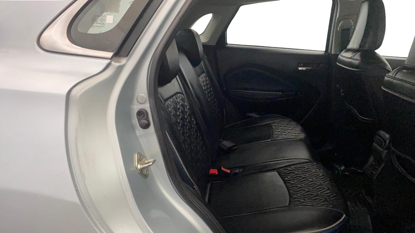 2023 Maruti Baleno ZETA PETROL 1.2, Petrol, Manual, 52,572 km, Right Side Rear Door Cabin