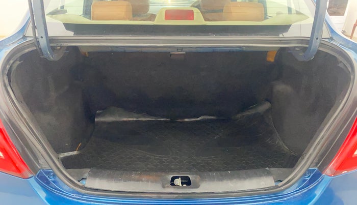 2013 Maruti Swift Dzire ZDI, Diesel, Manual, 1,21,170 km, Boot Open Zoomed View