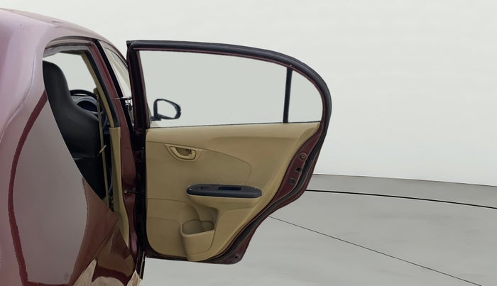 2015 Honda Amaze 1.2L I-VTEC S, Petrol, Manual, 1,25,429 km, RHS Rear Door