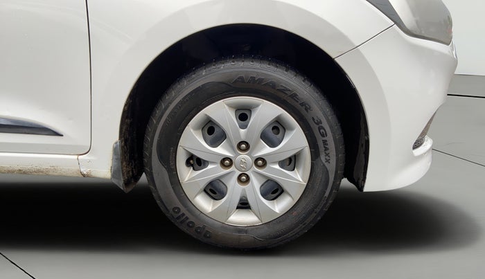 2015 Hyundai Elite i20 SPORTZ 1.2, CNG, Manual, 80,669 km, Right Front Wheel